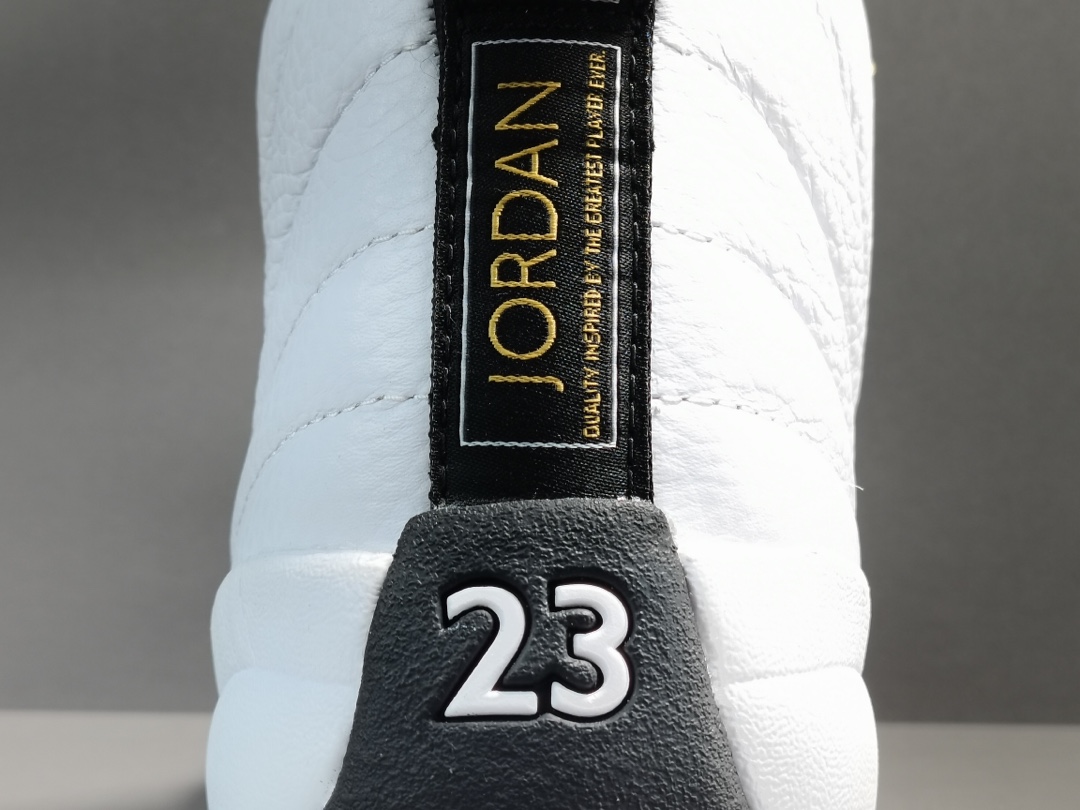 Nike Air Jordan 12 RetroRoyalty CT8013-170