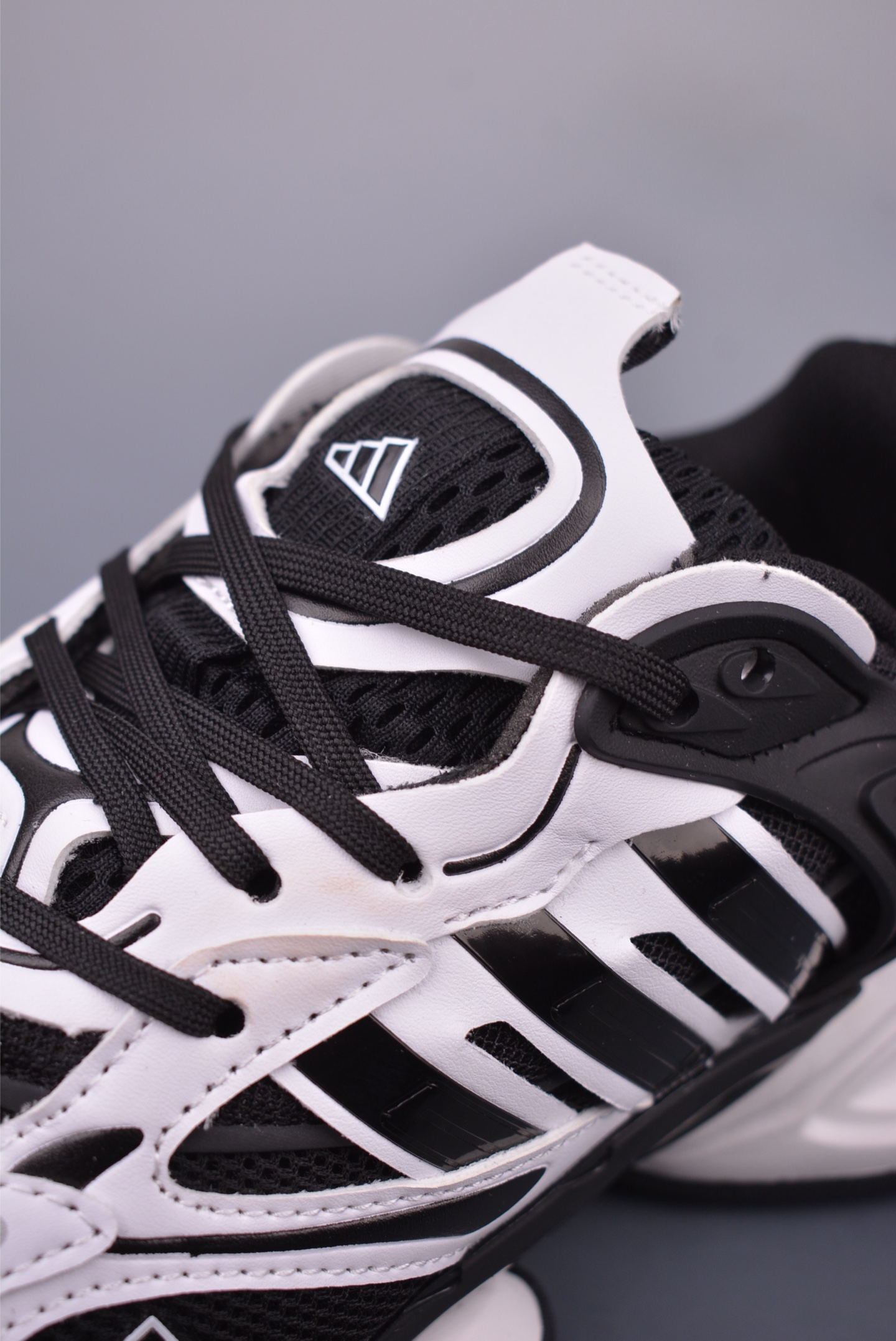Adidas XLG Runner Deluxe Daddy Shoes Black and White Panda IH0072