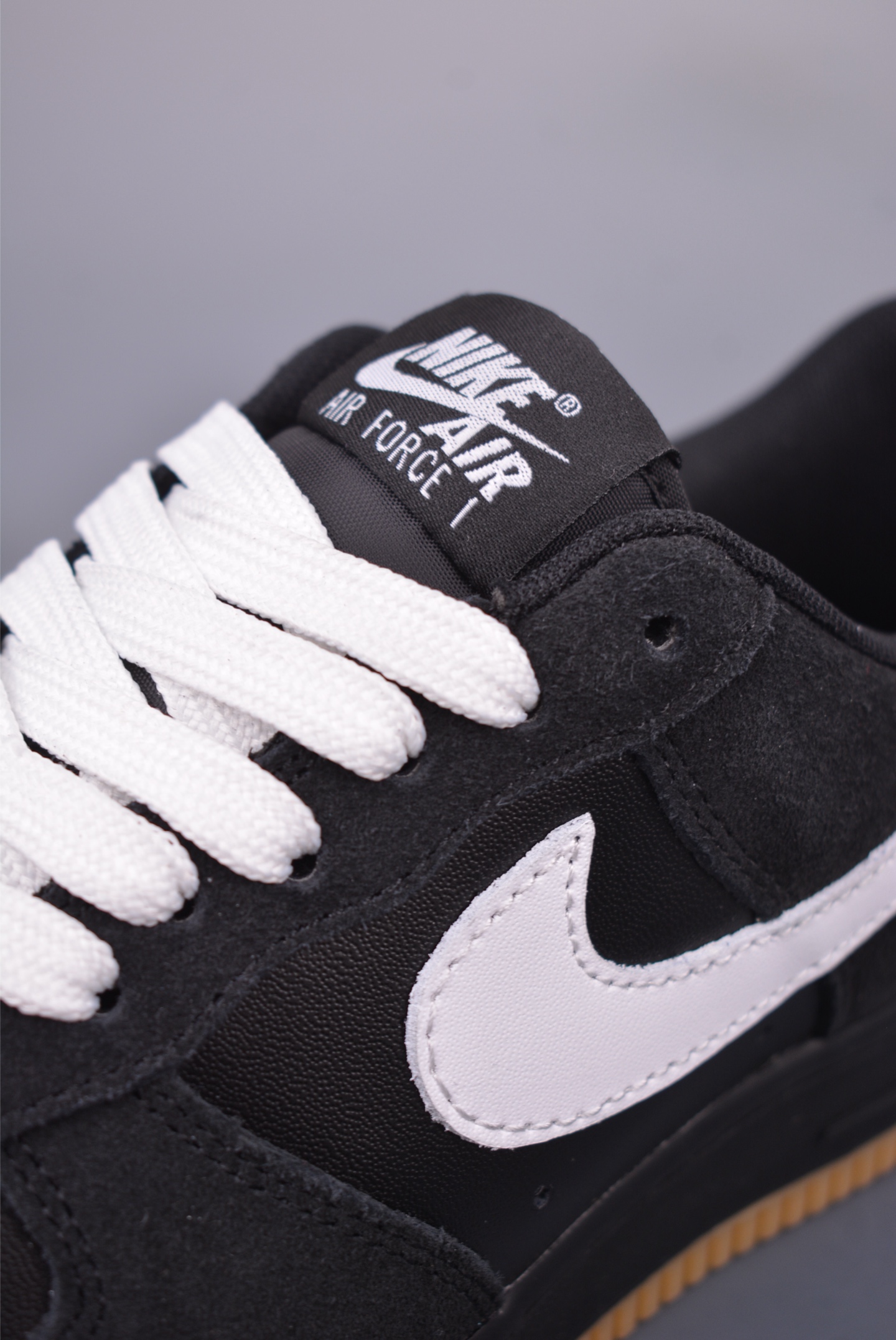 Nike Air Force 1 Low 