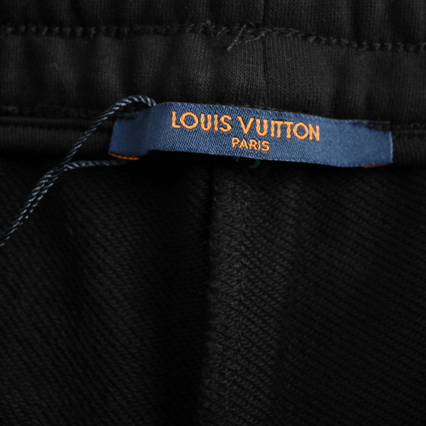 Louis Vuitton 25ss graffiti print shorts