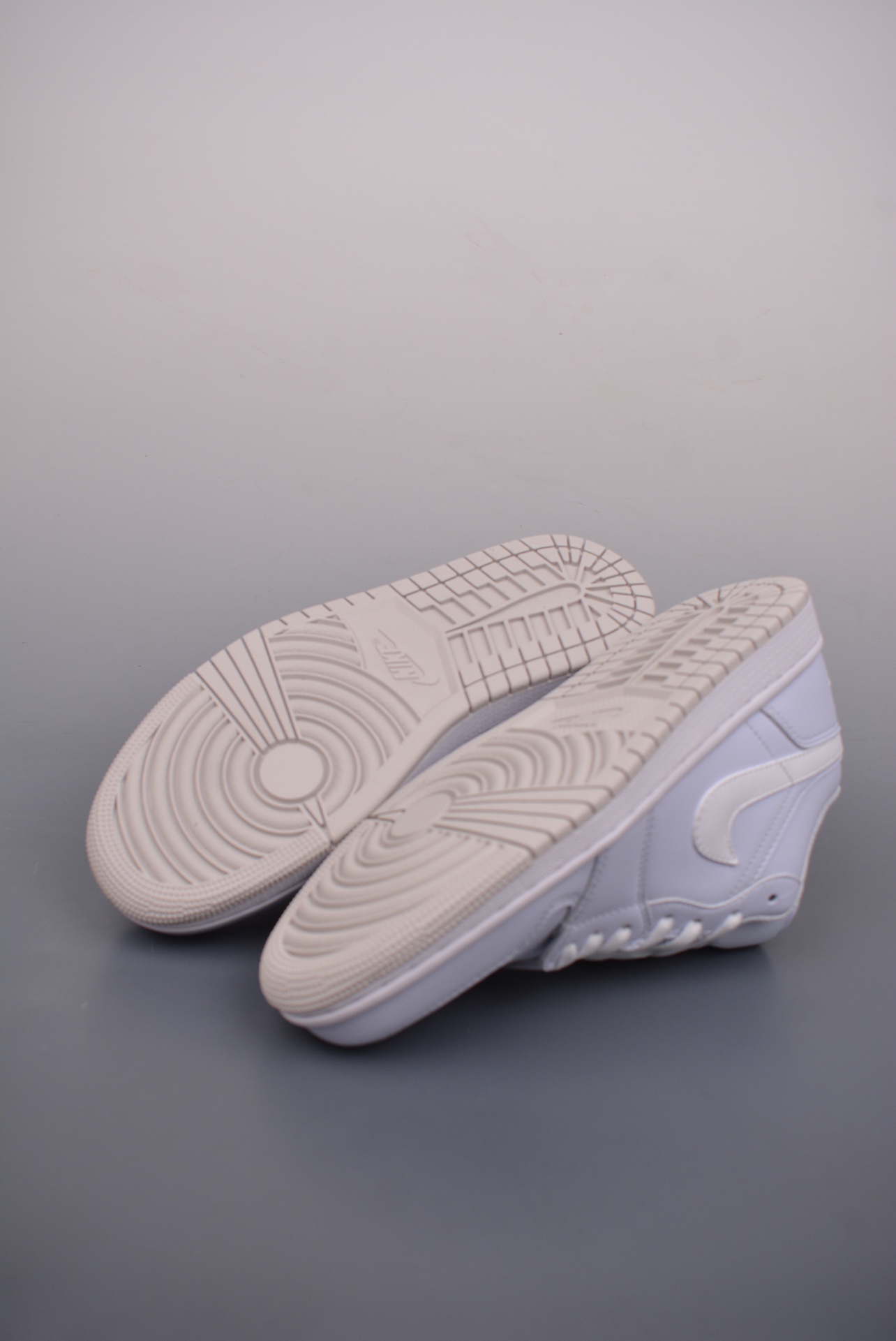 Nike Air Jordan 1 Low SE Light Purple White FV8486-400