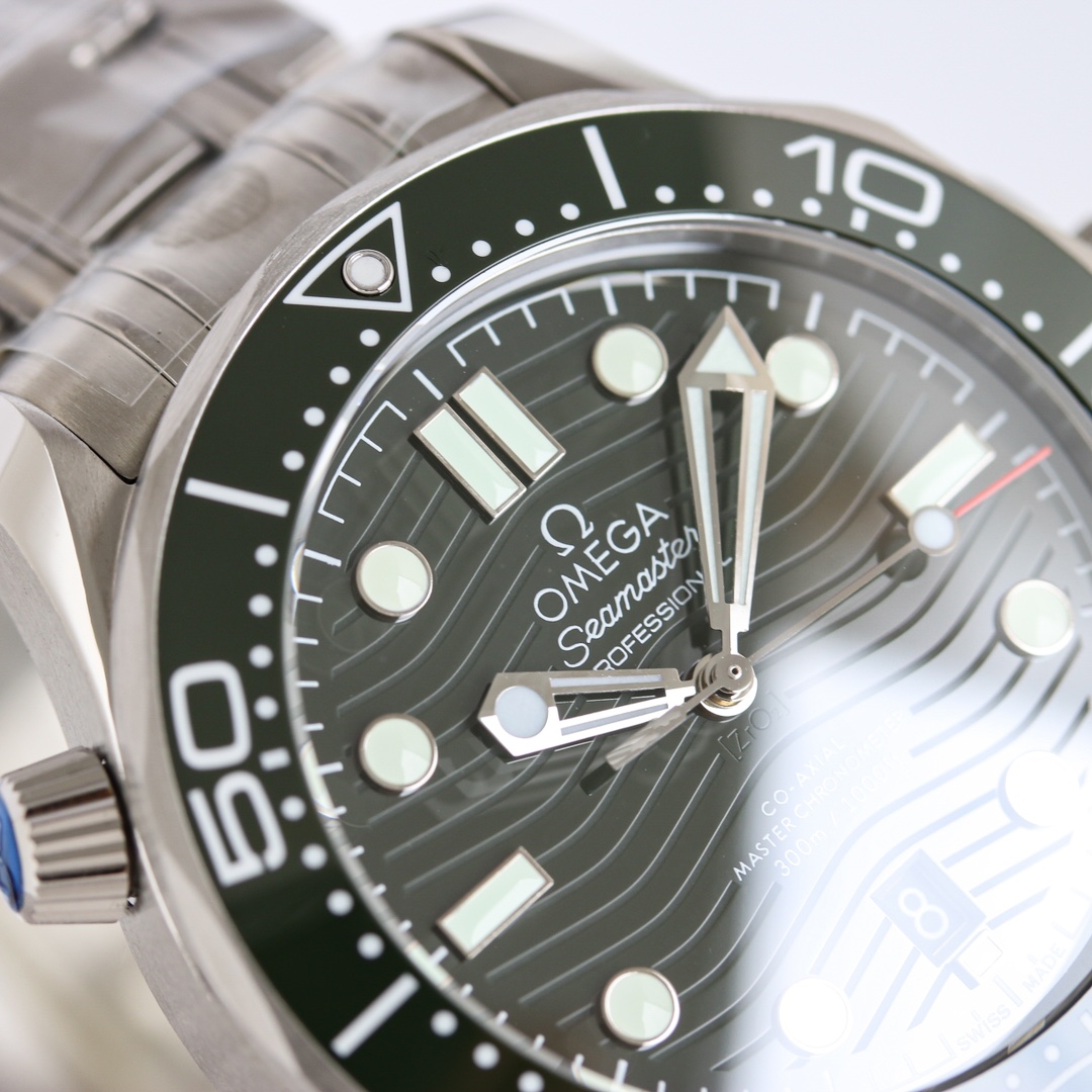 OMEGA Seamaster 300 Series