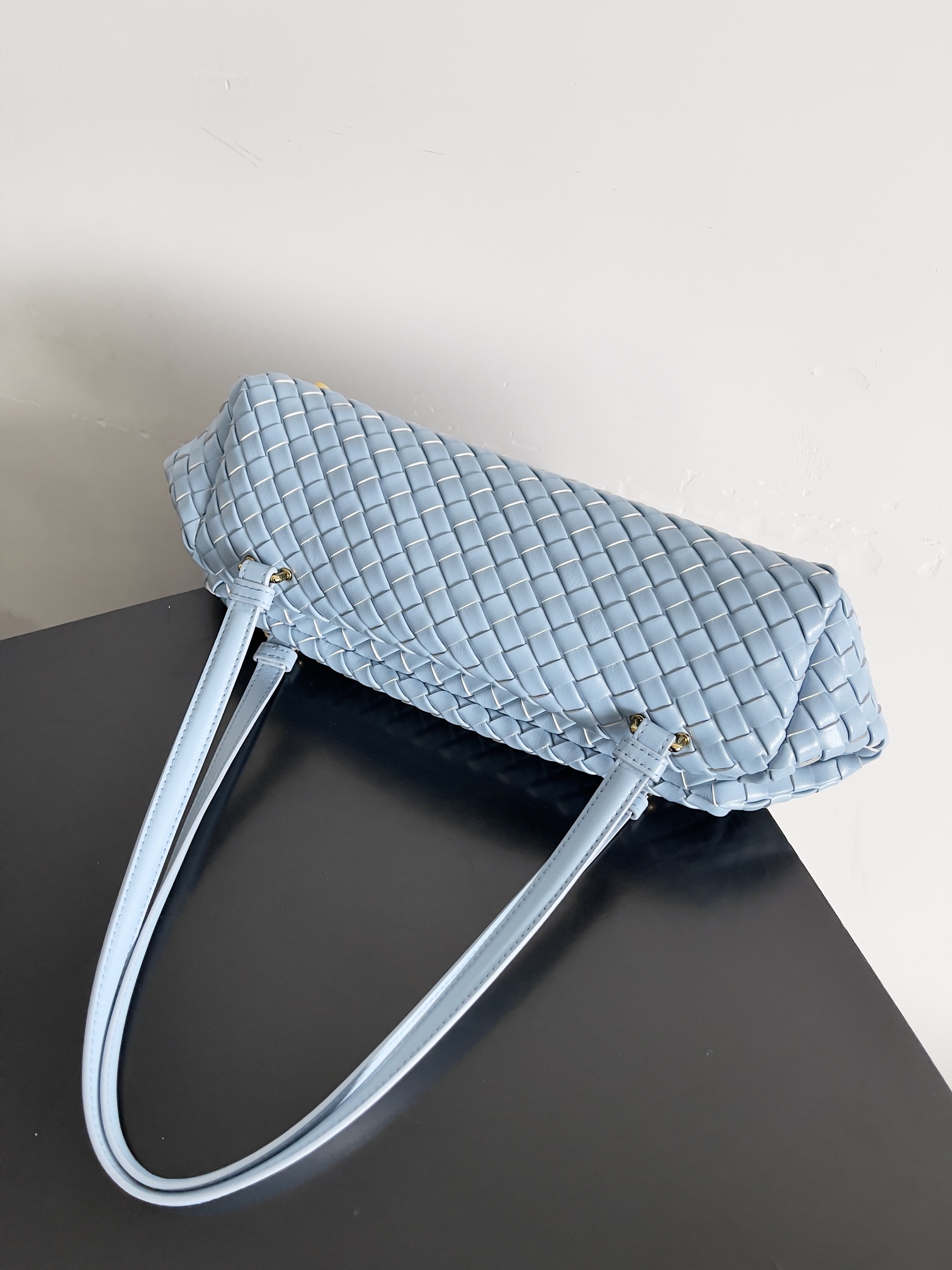 Bottega Veneta 2024 Lets Go Gloves 796258
